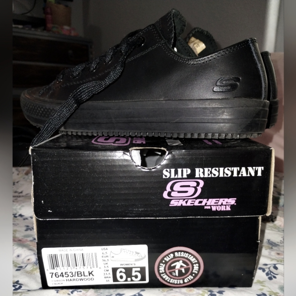 Skechers Gibson-Hardwood work shoes